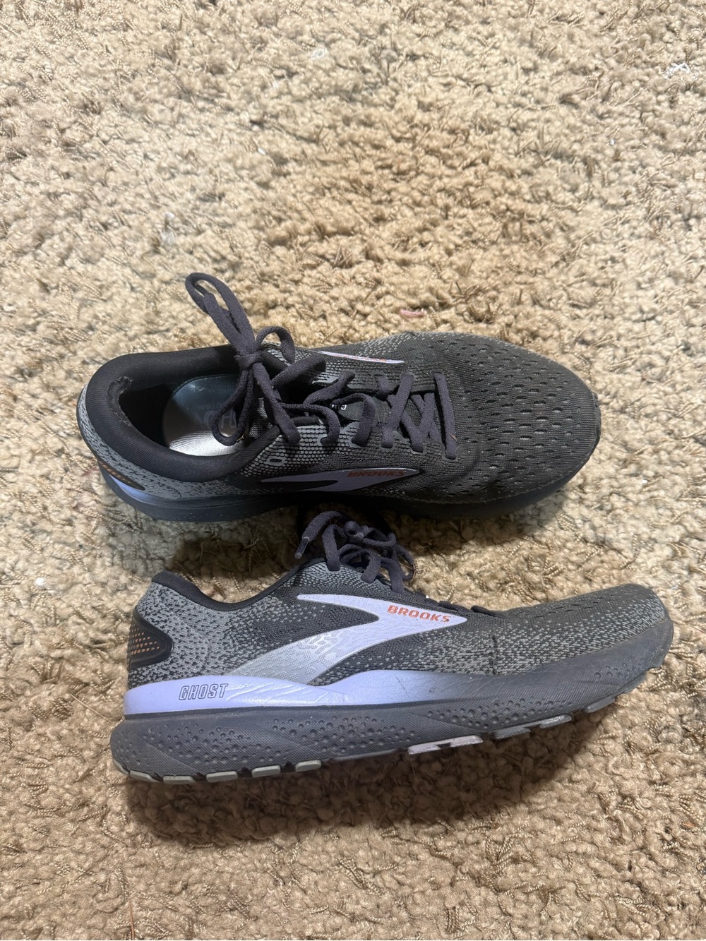 Brooks Ghosts' women’s Running Shoes - Gray